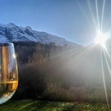 Llar Del Cares * اريناس دي كابراليس